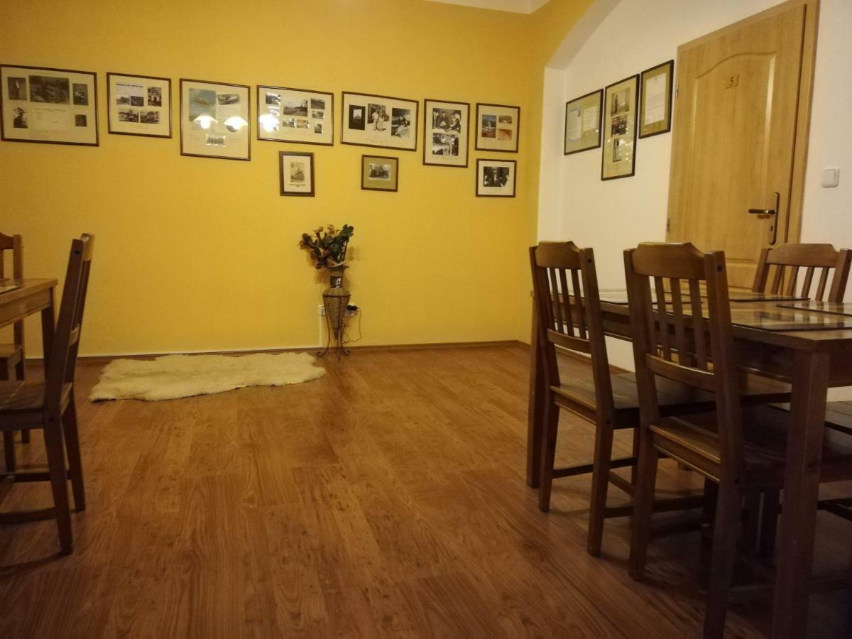 Pension U Kostela Cesky Brod Luaran gambar
